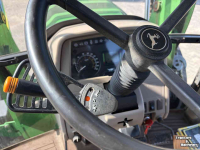 Tractor / Trekker John Deere 6020 met frontlader