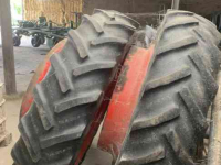 Wielen, Banden, Velgen & Afstandsringen Good Year 13.6x38 dubbellucht met gs haken