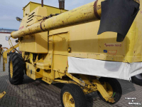 Maaidorser / Combine New Holland Clayson M 140