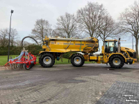 Zelfrijdende mest-trike Terra-Gator 3244 NMS Trailer