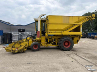 Veldhakselaar Hesston Field queen rear dump