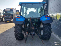 Tractor / Trekker New Holland T5050 met voorlader