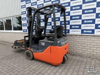 Shovel / Wiellader / Kniklader Toyota Traigo heftruck 48 - 15 | elektrisch