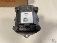 Diverse nieuwe onderdelen  Danfoss OMS125 hydromotoren