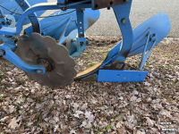 Ploegen Lemken 8/ 5 schaar wentel ploeg