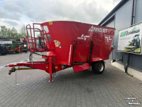 Voermengwagen Vertikaal Trioliet Solomix 2-1500 mengwagen