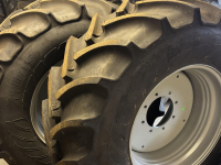 Wielen, Banden, Velgen & Afstandsringen Trelleborg TRELLEBORG 540/65R28 cpl wielen