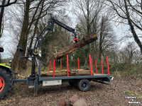 Bomenuitrijwagen  bomenwagen/bomenuitrijwagen