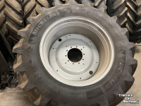 Wielen, Banden, Velgen & Afstandsringen Michelin Banden set Michelin Xeobib VF 710/60R42