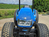 Compact tractor New Holland T 3030
