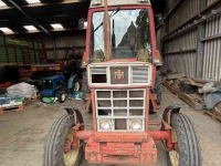 Tractor / Trekker Case-IH 845 XL