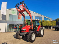 Tractor / Trekker Massey Ferguson 5611 Dyna-4