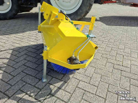 Schranklader / Skid Steer Lader Sherpa 100