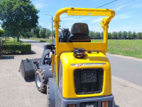 Shovel / Wiellader / Kniklader Eurotrac W 11 gebruikt