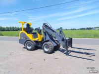 Shovel / Wiellader / Kniklader Eurotrac W 11 gebruikt