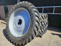 Wielen, Banden, Velgen & Afstandsringen Alliance 380/90R50 A-350 op 10- gaats velg