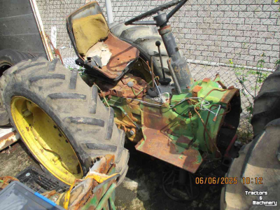 Gebruikte onderdelen van tractoren John Deere 1020 v 920 v 820 v