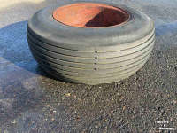 Wielen, Banden, Velgen & Afstandsringen  10.0/75-15 band met velg