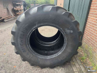 Wielen, Banden, Velgen & Afstandsringen Michelin 600/70R30