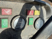 Shovel / Wiellader / Kniklader Giant V451T Kniklader