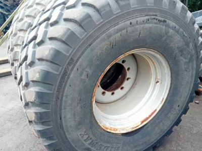 Wielen, Banden, Velgen & Afstandsringen BKT Ridemax 28LR26 FL690 25 mm