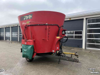 Voermengwagen Vertikaal RMH Mixell 16
