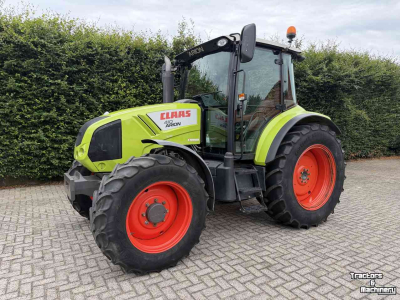 Tractor / Trekker Claas Arion 410