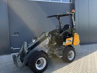 Tractor / Trekker Giant G2300extra