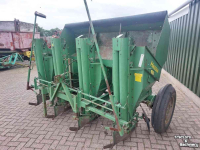 Pootmachine Hassia 4 rij aardappel pootmachine