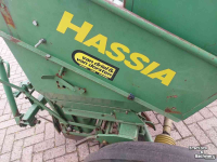 Pootmachine Hassia 4 rij aardappel pootmachine