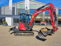Rupskraan / Graafmachine op rupsen Yanmar ViO38-7