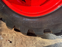 Wielen, Banden, Velgen & Afstandsringen Michelin 405/70R20 op velg