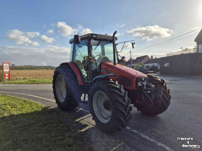 Tractor / Trekker Massey Ferguson 4235 Dyna-Shift