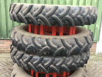 Wielen, Banden, Velgen & Afstandsringen  300/95R46