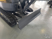 Mini-graver / Mini-graafmachine Volvo ECR25D