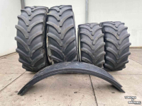 Wielen, Banden, Velgen & Afstandsringen Vredestein banden set  650/85R38 & 600/70R30 breedspoor !
