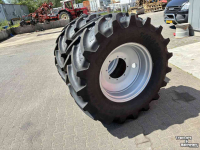 Wielen, Banden, Velgen & Afstandsringen BKT Set demo wielen BKT 540x65R28 velg klasse 3