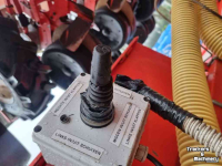 Groenten- / Precisie-zaaimachine Gaspardo MTI 12 Zaaimachine + Kuhn Venta TF 702 Front-Tank