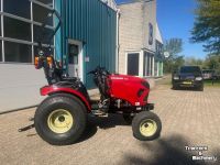 Tractor / Trekker Yanmar SA426V-R
