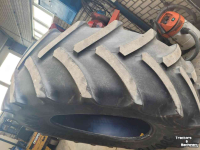 Wielen, Banden, Velgen & Afstandsringen Continental 580-70 R 38  en 480-70 R 28