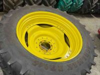 Wielen, Banden, Velgen & Afstandsringen  380/90R46  &  380/85R30