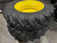 Wielen, Banden, Velgen & Afstandsringen  380/90R46  &  380/85R30