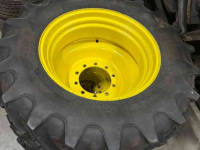 Wielen, Banden, Velgen & Afstandsringen  380/90R46  &  380/85R30
