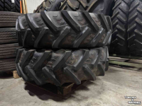 Wielen, Banden, Velgen & Afstandsringen  380/90R46  &  380/85R30