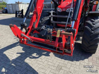 Tractor / Trekker Massey Ferguson 5709M Dyna4