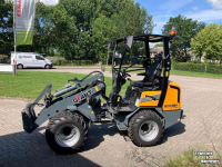 Shovel / Wiellader / Kniklader Giant G2200 HD Xtra