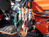 Compact tractor TAFE 6028H Compact Tractor + Voorlader DEMO