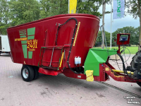 Voermengwagen Vertikaal Strautmann vertimix 2401 double