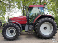 Tractor / Trekker Case-IH MX 135