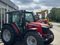 Tractor / Trekker Massey Ferguson 4710 ESSENTIAL